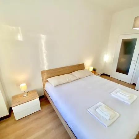15 Minuti Dal Duomo- Metro-design Apartmán